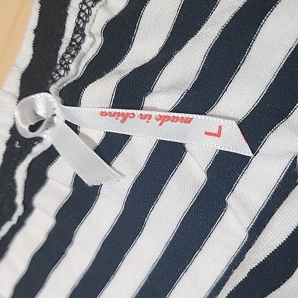 Sailor Style Dress with Pockets - Picture 10 of 13